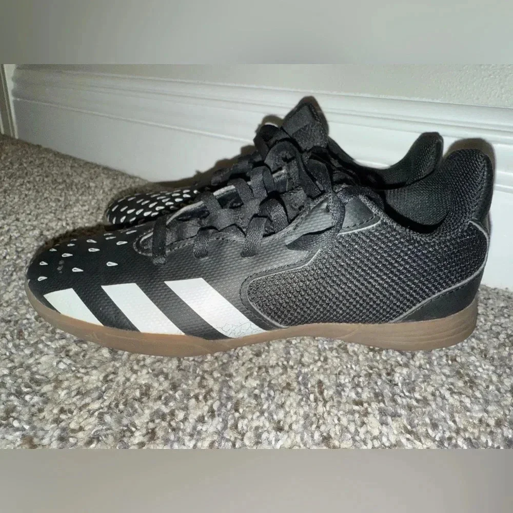 Adidas predator tennis shoes